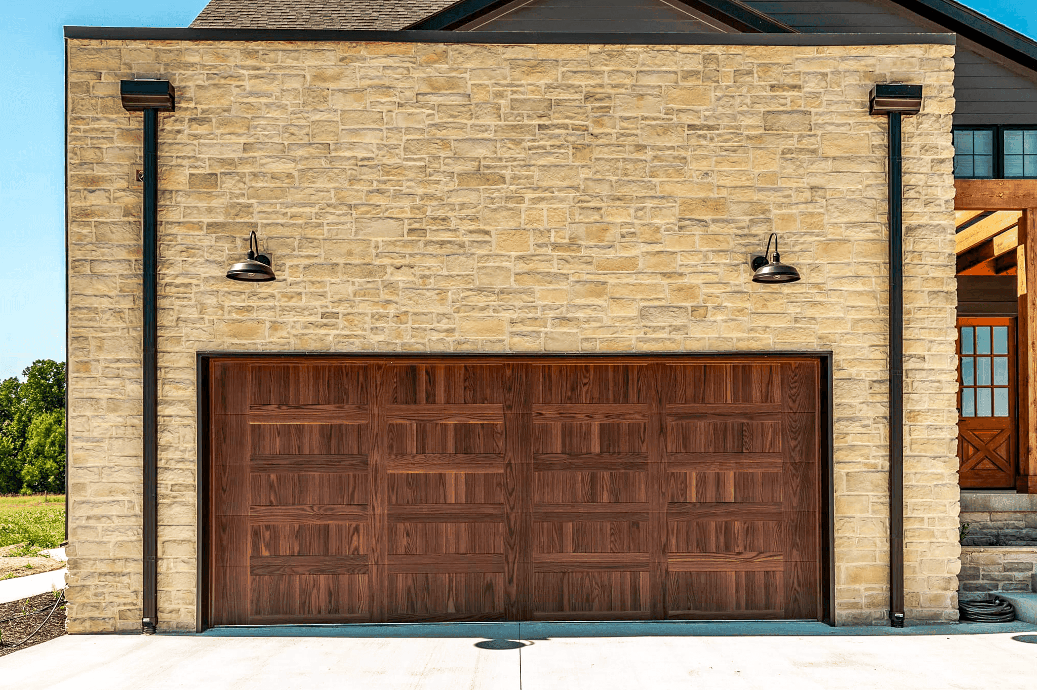 Stamped Carriage House — foto 1